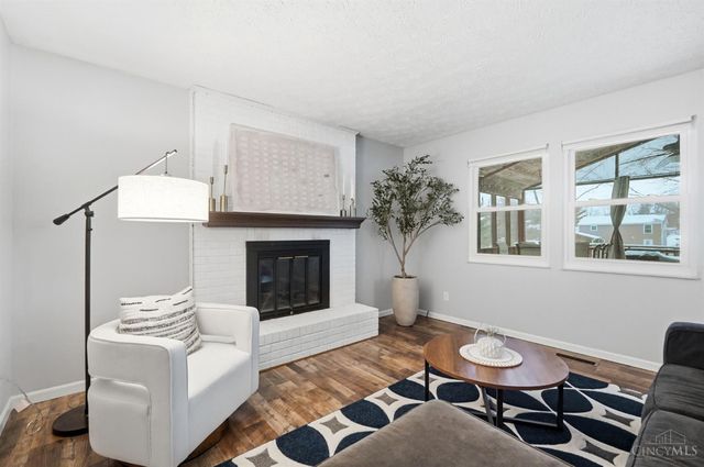 7689 Devonwood Drive, West Chester, OH 45069