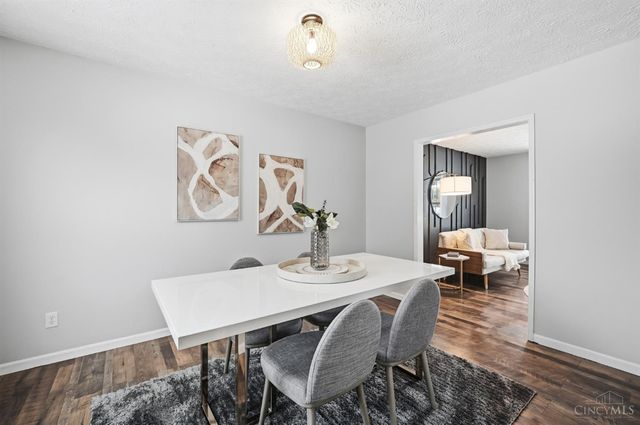 7689 Devonwood Drive, West Chester, OH 45069