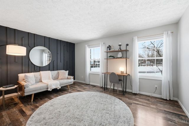 7689 Devonwood Drive, West Chester, OH 45069