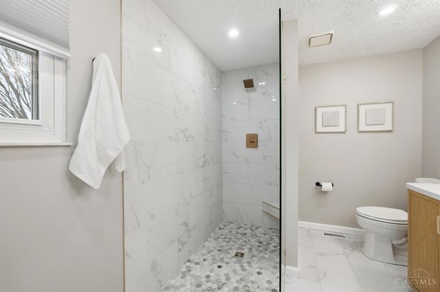 7689 Devonwood Drive, West Chester, OH 45069