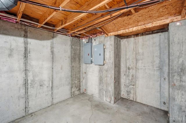 7689 Devonwood Drive, West Chester, OH 45069