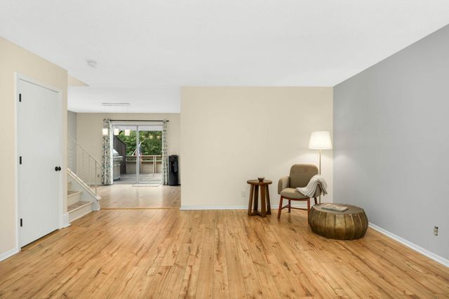 37 Birnamwood Drive, Burnsville, MN 55337