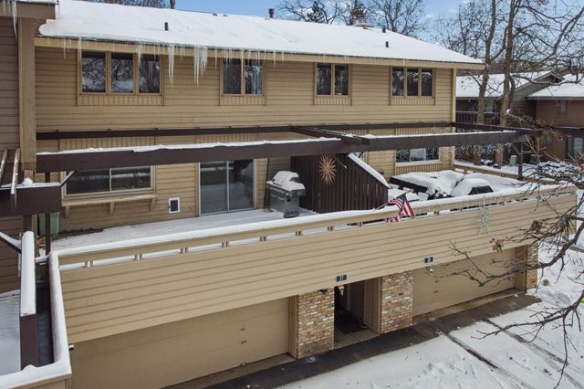 37 Birnamwood Drive, Burnsville, MN 55337