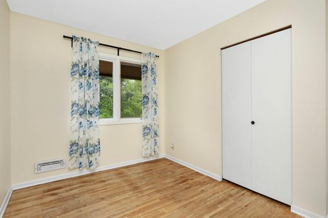 37 Birnamwood Drive, Burnsville, MN 55337