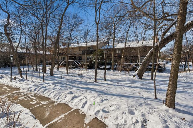 37 Birnamwood Drive, Burnsville, MN 55337