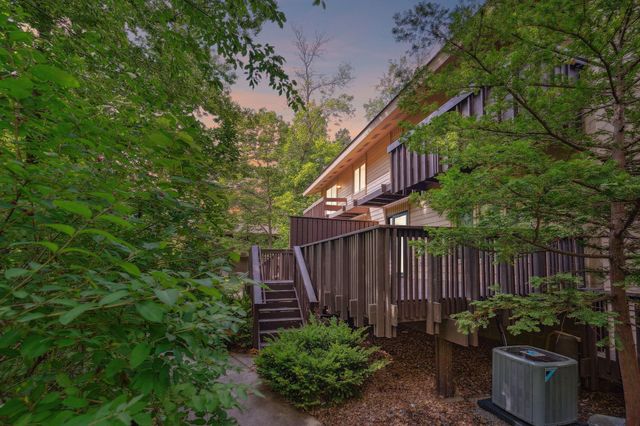 37 Birnamwood Drive, Burnsville, MN 55337