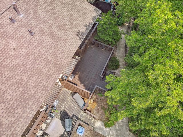 37 Birnamwood Drive, Burnsville, MN 55337