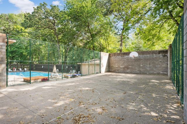 37 Birnamwood Drive, Burnsville, MN 55337