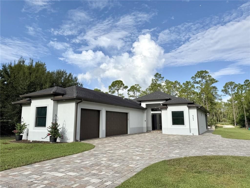 4395 16th ST NE, Naples, FL 34120