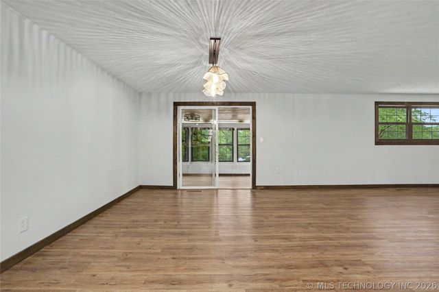 244 Covey Lane, Locust Grove, OK 74352