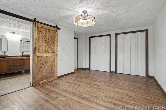 244 Covey Lane, Locust Grove, OK 74352