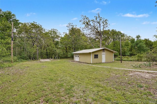 244 Covey Lane, Locust Grove, OK 74352