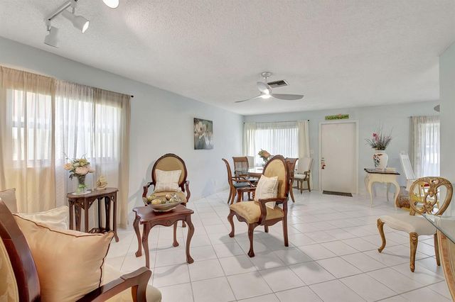 14195 Campanelli Drive, Delray Beach, FL 33484