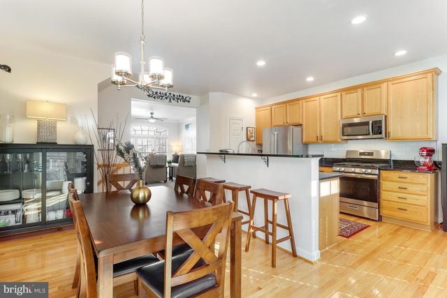 5826 PEARSON LN, Alexandria, VA 22304