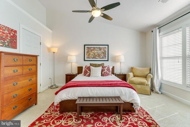 5826 PEARSON LN, Alexandria, VA 22304