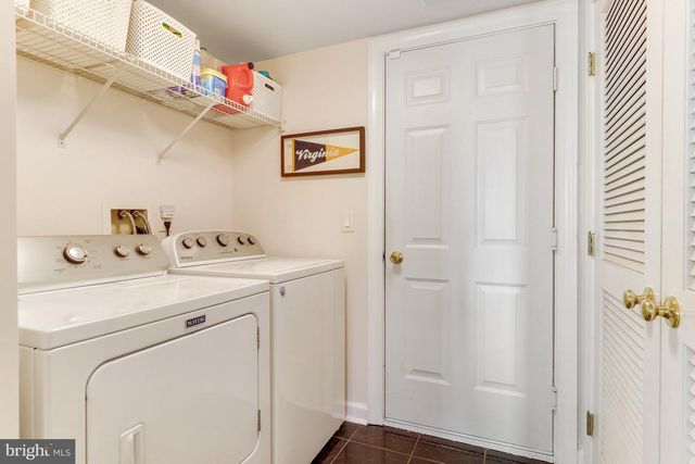 5826 PEARSON LN, Alexandria, VA 22304