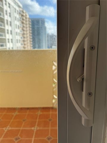 1833 S Ocean Dr 1104, Hallandale Beach, FL 33009