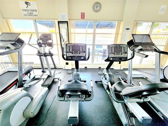 1833 S Ocean Dr 1104, Hallandale Beach, FL 33009