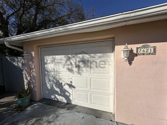 7621 ILEX DRIVE, Port Richey, FL 34668