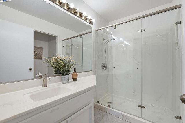 976 Huntington Ter, Fremont, CA 94536