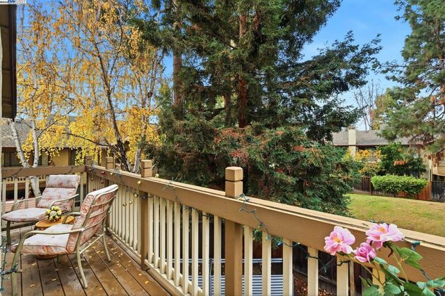 976 Huntington Ter, Fremont, CA 94536