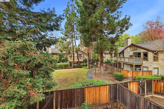 976 Huntington Ter, Fremont, CA 94536