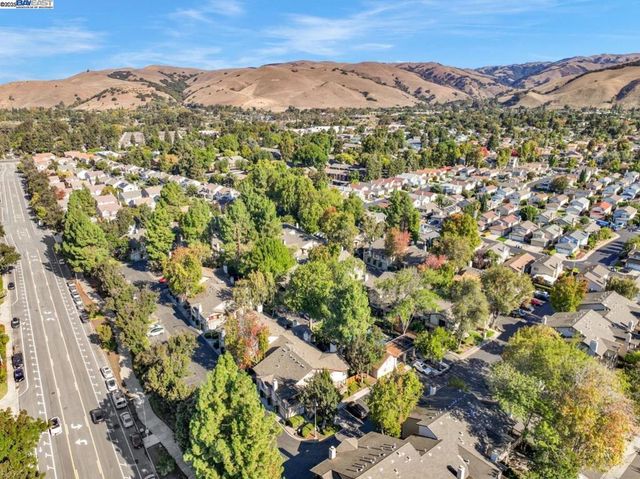 976 Huntington Ter, Fremont, CA 94536