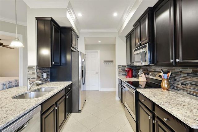 28062 Sosta LN 1, Bonita Springs, FL 34135