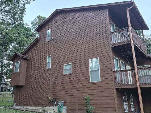 330 Holiday Lane, Coldspring, TX 77331