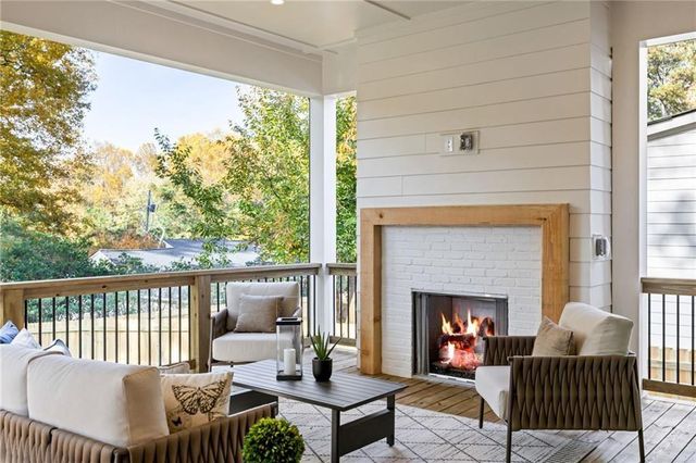 1891 Harts Mill NE Road, Chamblee, GA 30341