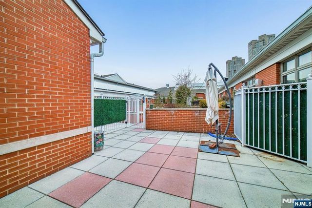 7400 River Road 437, North Bergen, NJ 07047