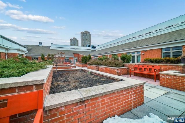 7400 River Road 437, North Bergen, NJ 07047