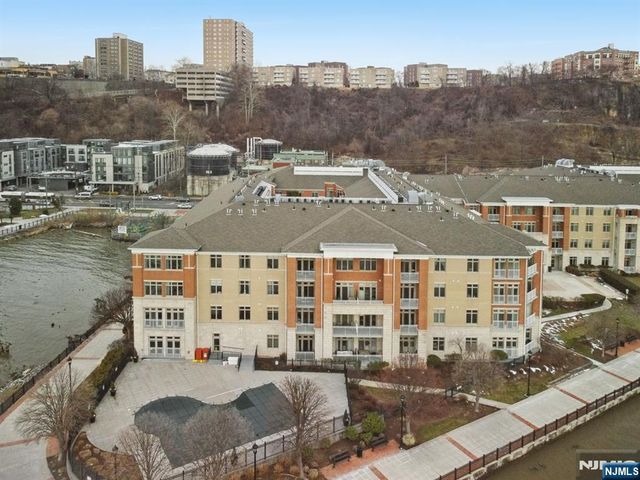 7400 River Road 437, North Bergen, NJ 07047