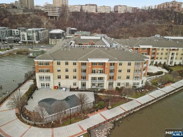 7400 River Road 437, North Bergen, NJ 07047