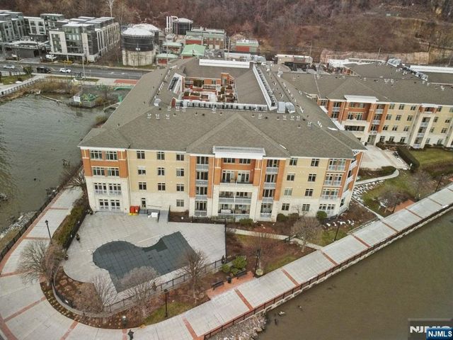 7400 River Road 437, North Bergen, NJ 07047