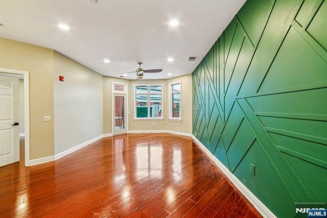 7400 River Road 437, North Bergen, NJ 07047