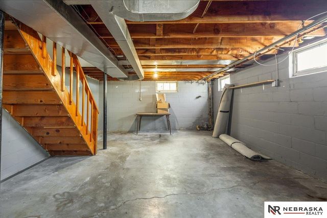 1365 S 40th Street, Lincoln, NE 68510