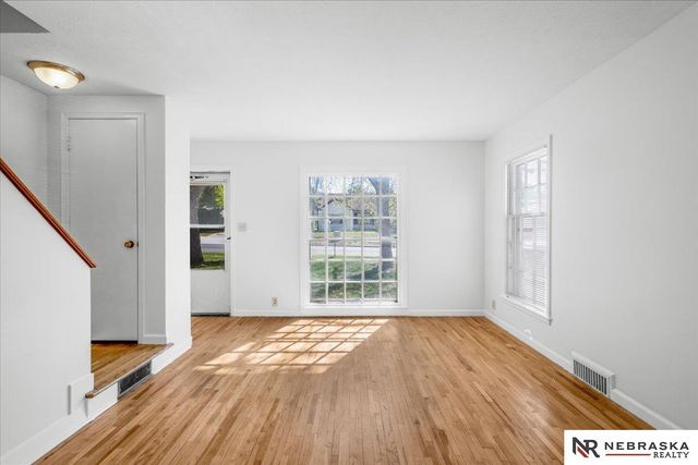1365 S 40th Street, Lincoln, NE 68510