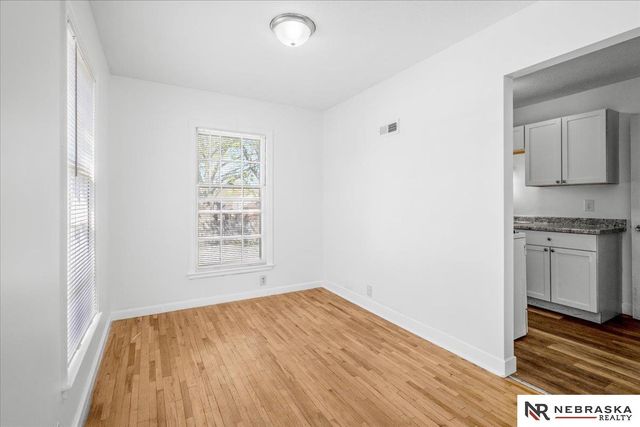 1365 S 40th Street, Lincoln, NE 68510