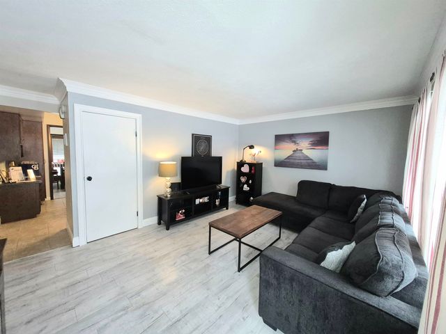 16177 Branchwood Lane, Granger, IN 46530