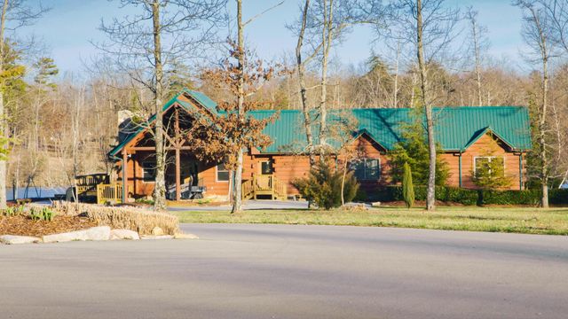 38 Reflection Drive, Dunlap, TN 37327