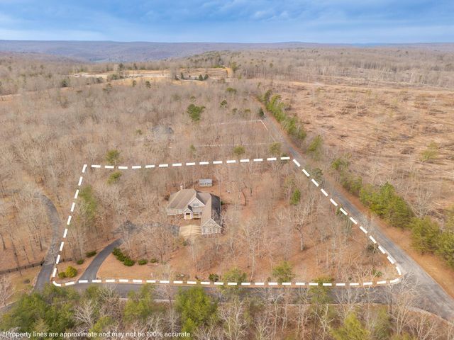 38 Reflection Drive, Dunlap, TN 37327