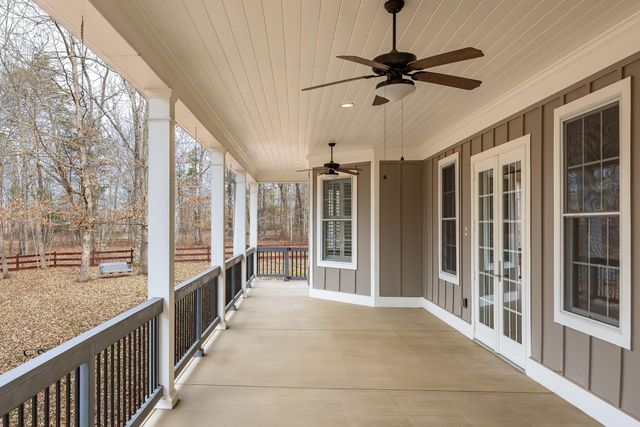 38 Reflection Drive, Dunlap, TN 37327