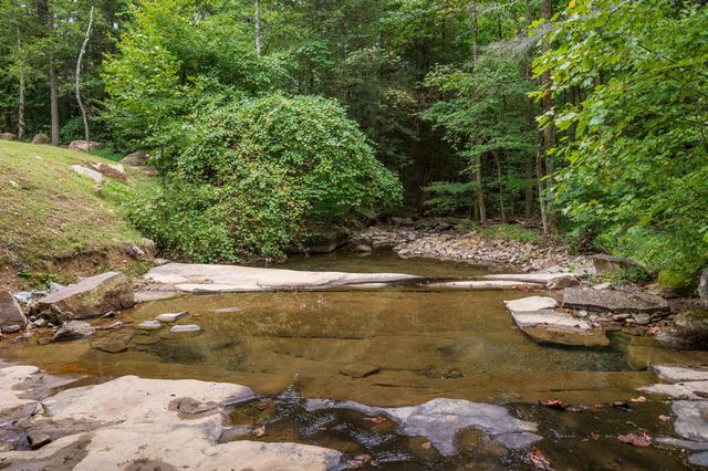 38 Reflection Drive, Dunlap, TN 37327