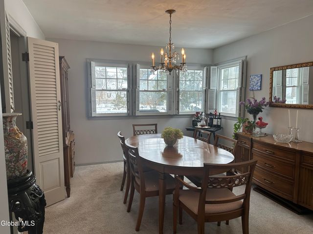 1535 Myron Street, Niskayuna, NY 12309