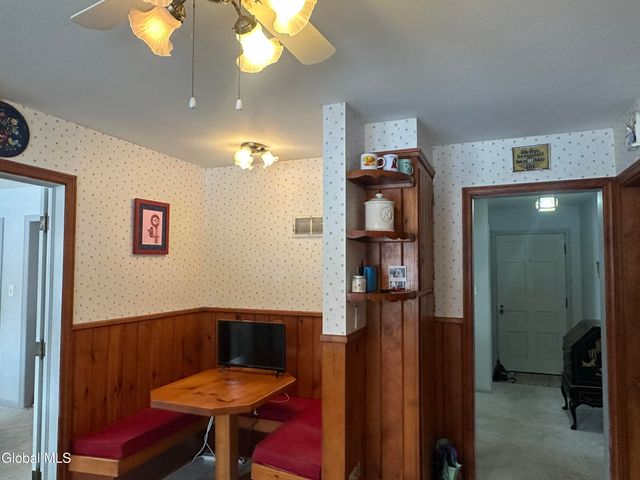 1535 Myron Street, Niskayuna, NY 12309