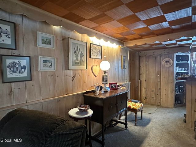 1535 Myron Street, Niskayuna, NY 12309