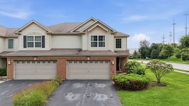 1541 Pauline Circle, Mundelein, IL 60060