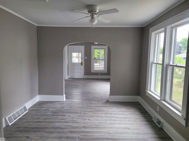 1707 Mcpherson Street, Port Huron, MI 48060
