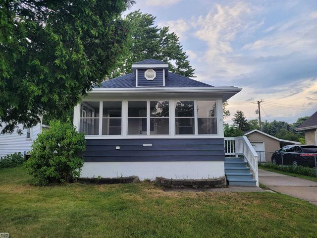 1707 Mcpherson Street, Port Huron, MI 48060